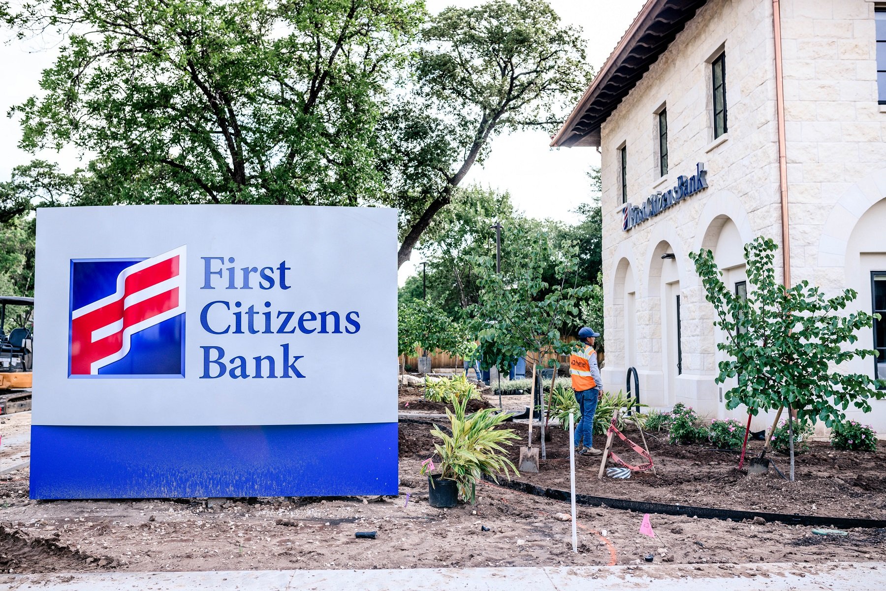 First Citizens Bank in Austin TX, landscape construction